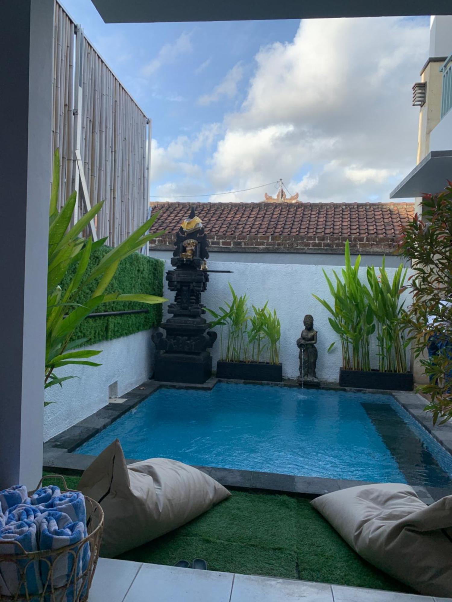 Chua Guest House Canggu Exterior photo