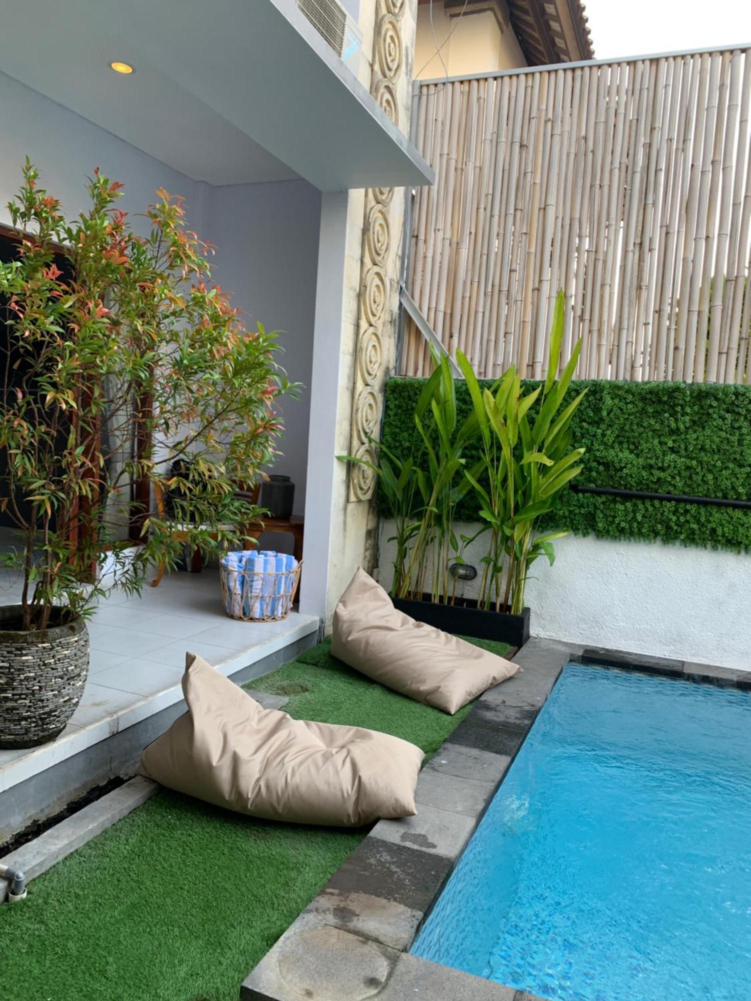 Chua Guest House Canggu Exterior photo